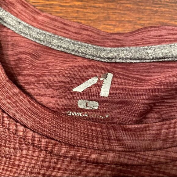 Quick Dry Men's Athletic Top Size L - Picture 6 of 6